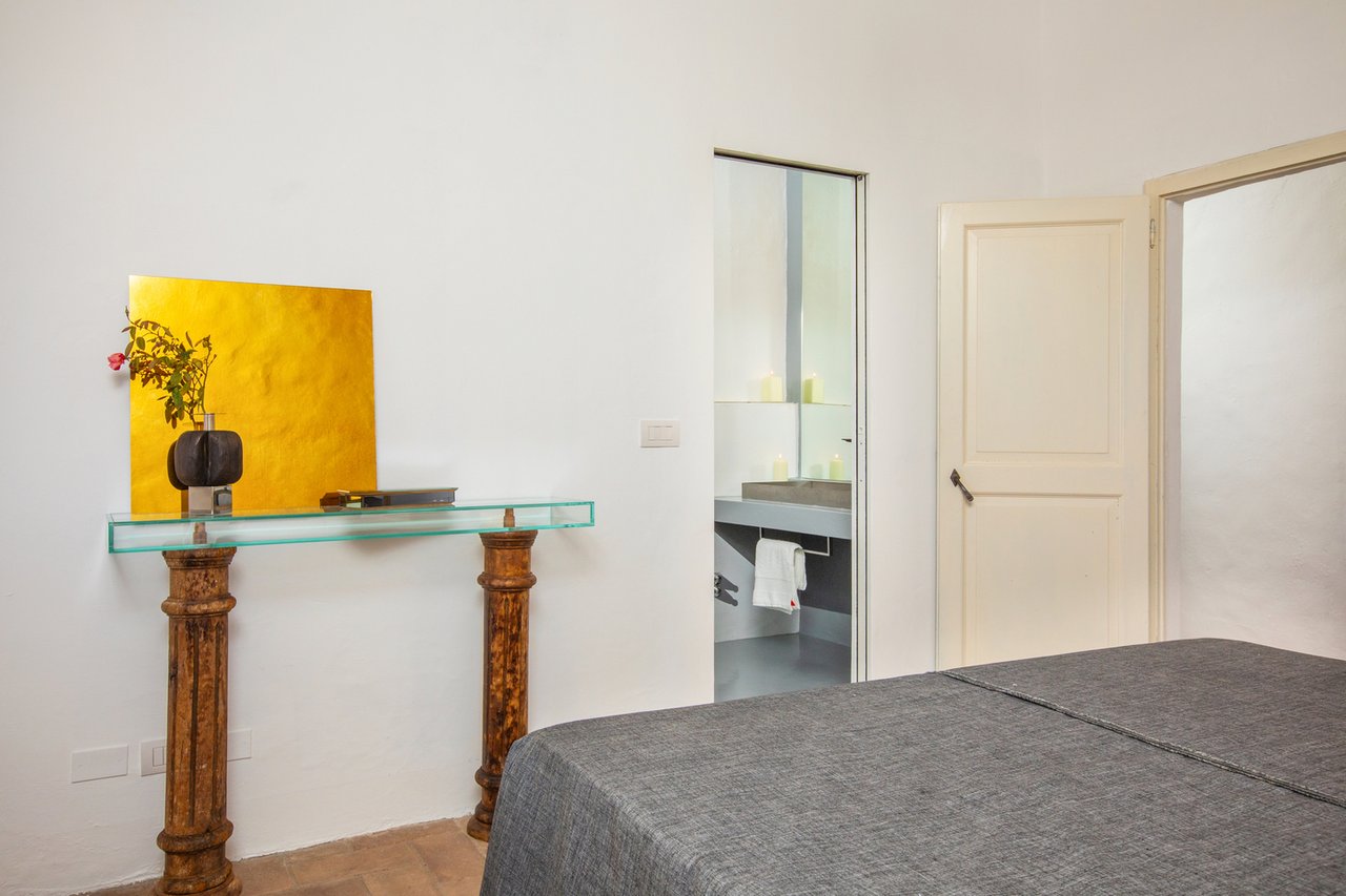 Country Luxury Home For Rent in Valdorcia