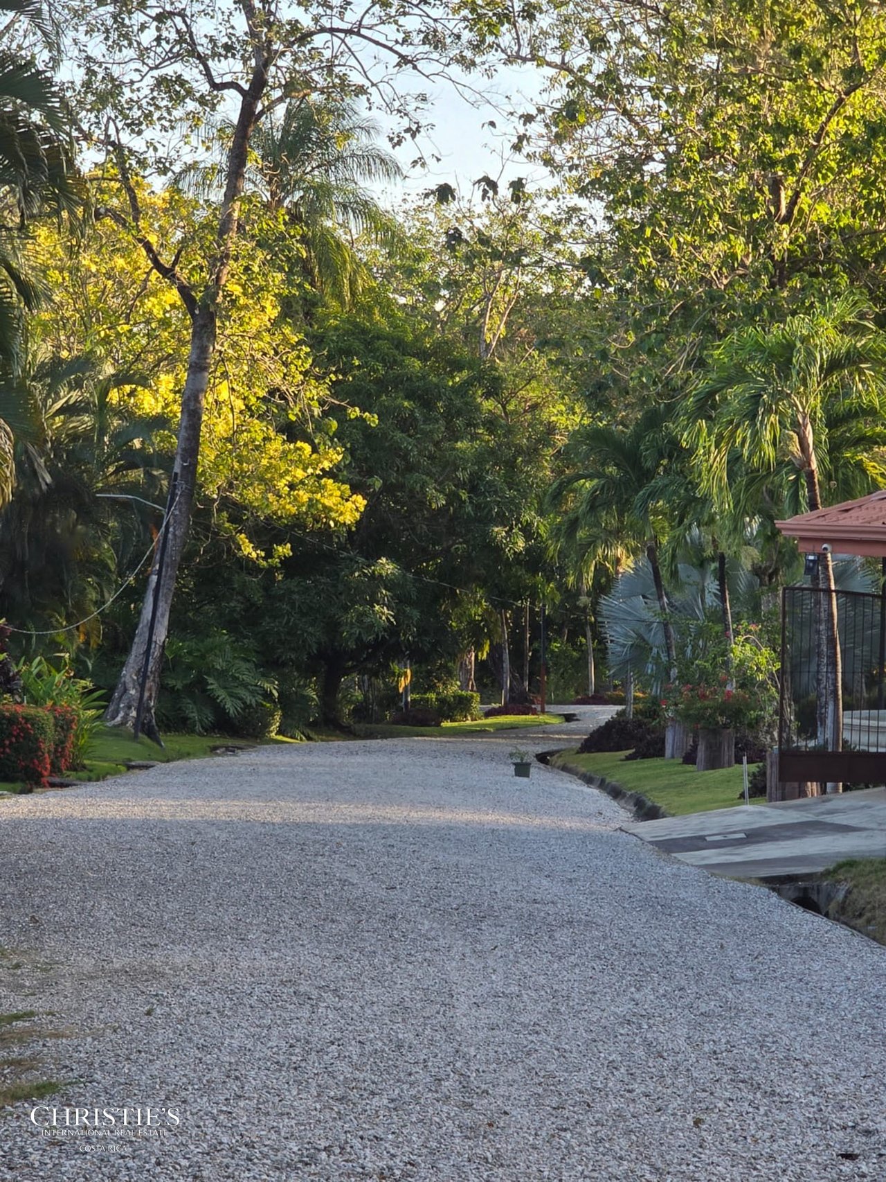 Private Estate Close to the Coast - Rancho Las Melinas