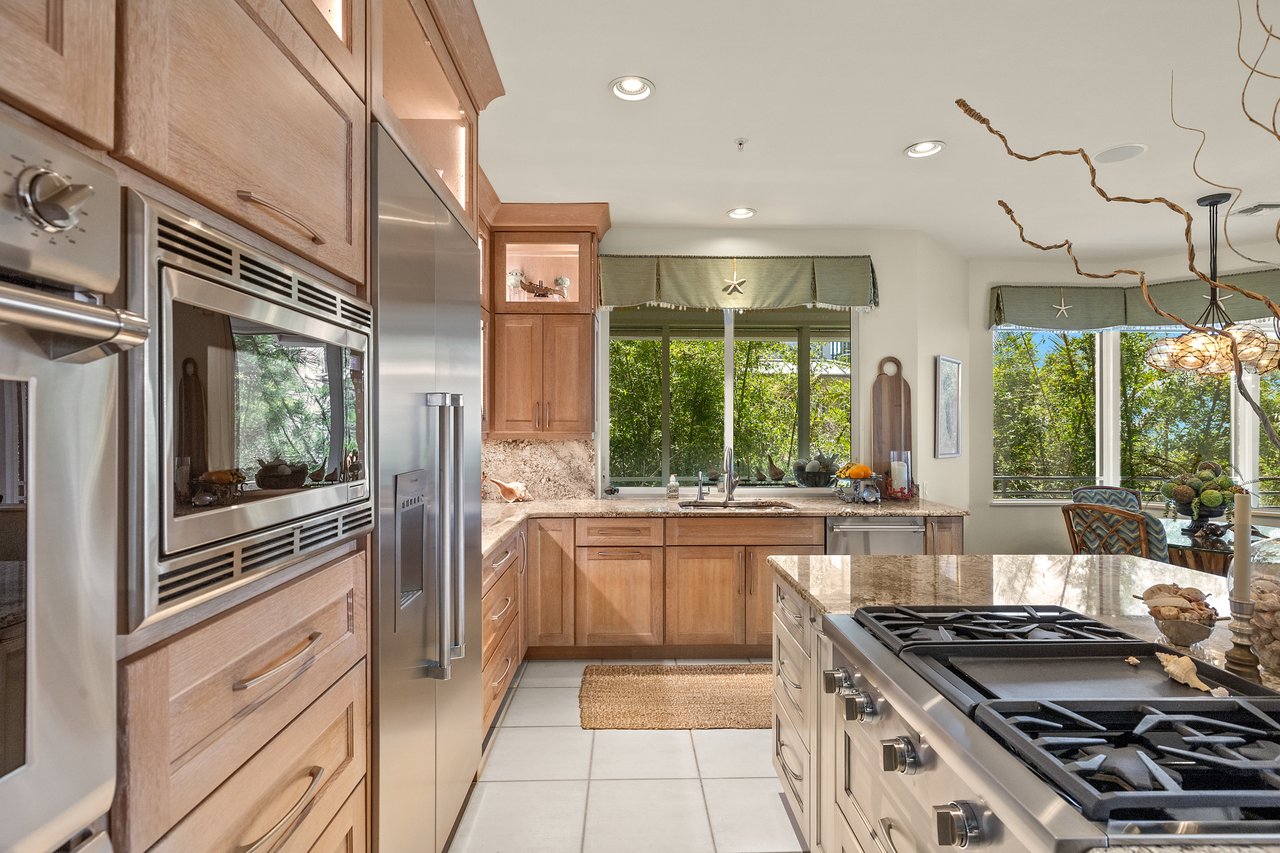 16730 Captiva DR