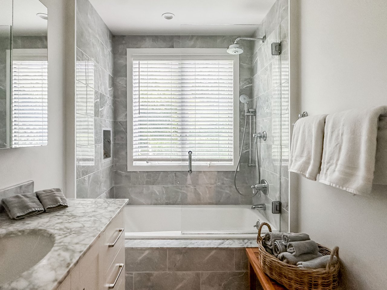 31 Josiah Sachem Way