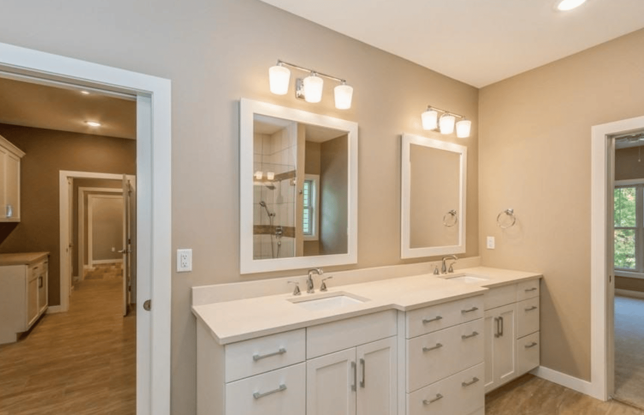 2844 Buckle Down Circ
