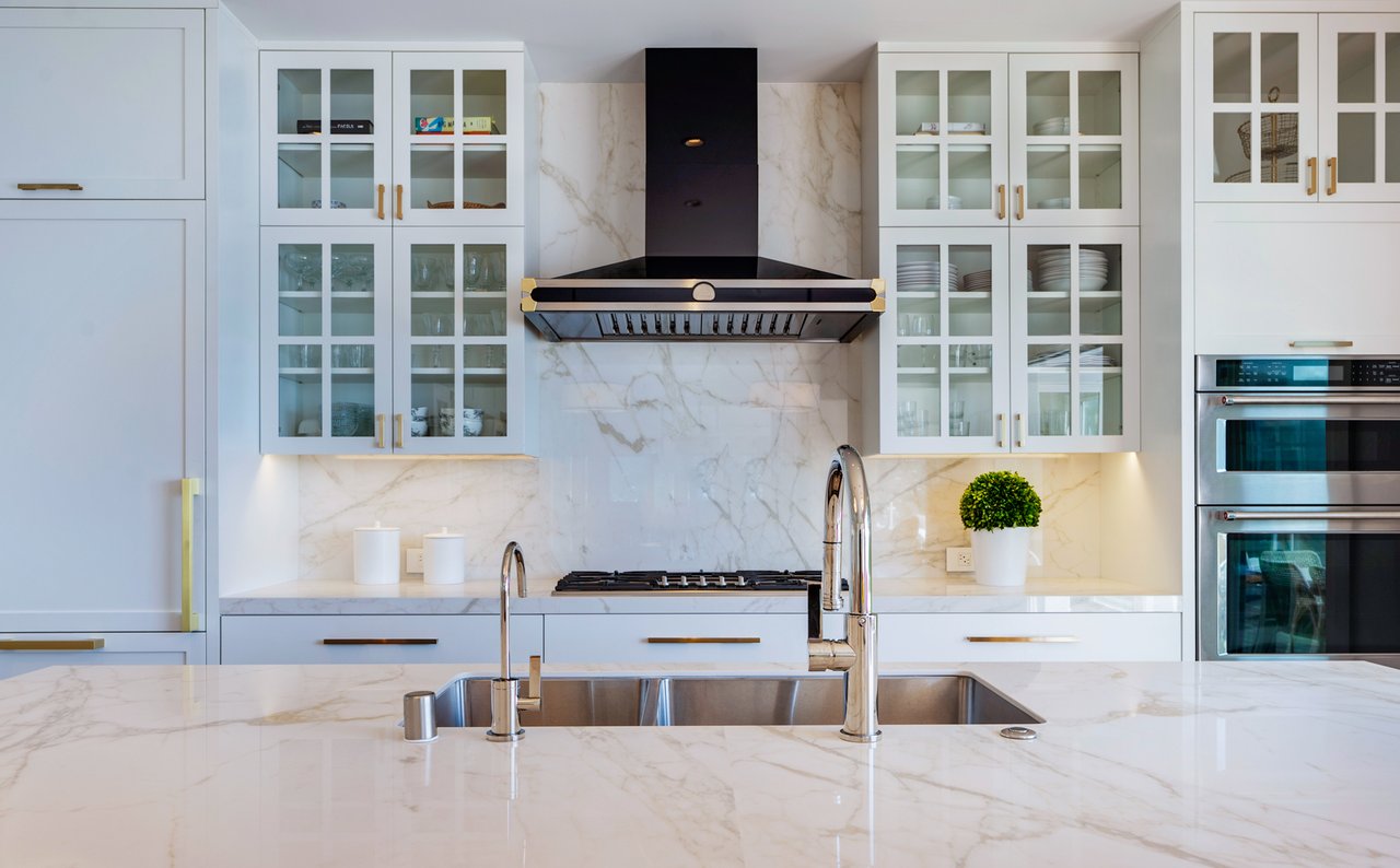 Stunning View Residence