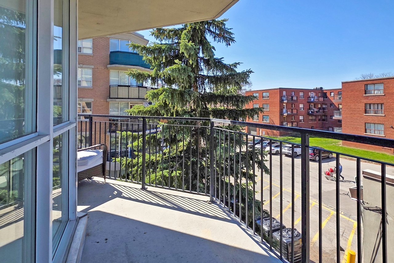 3130 Yonge Street Unit: 305