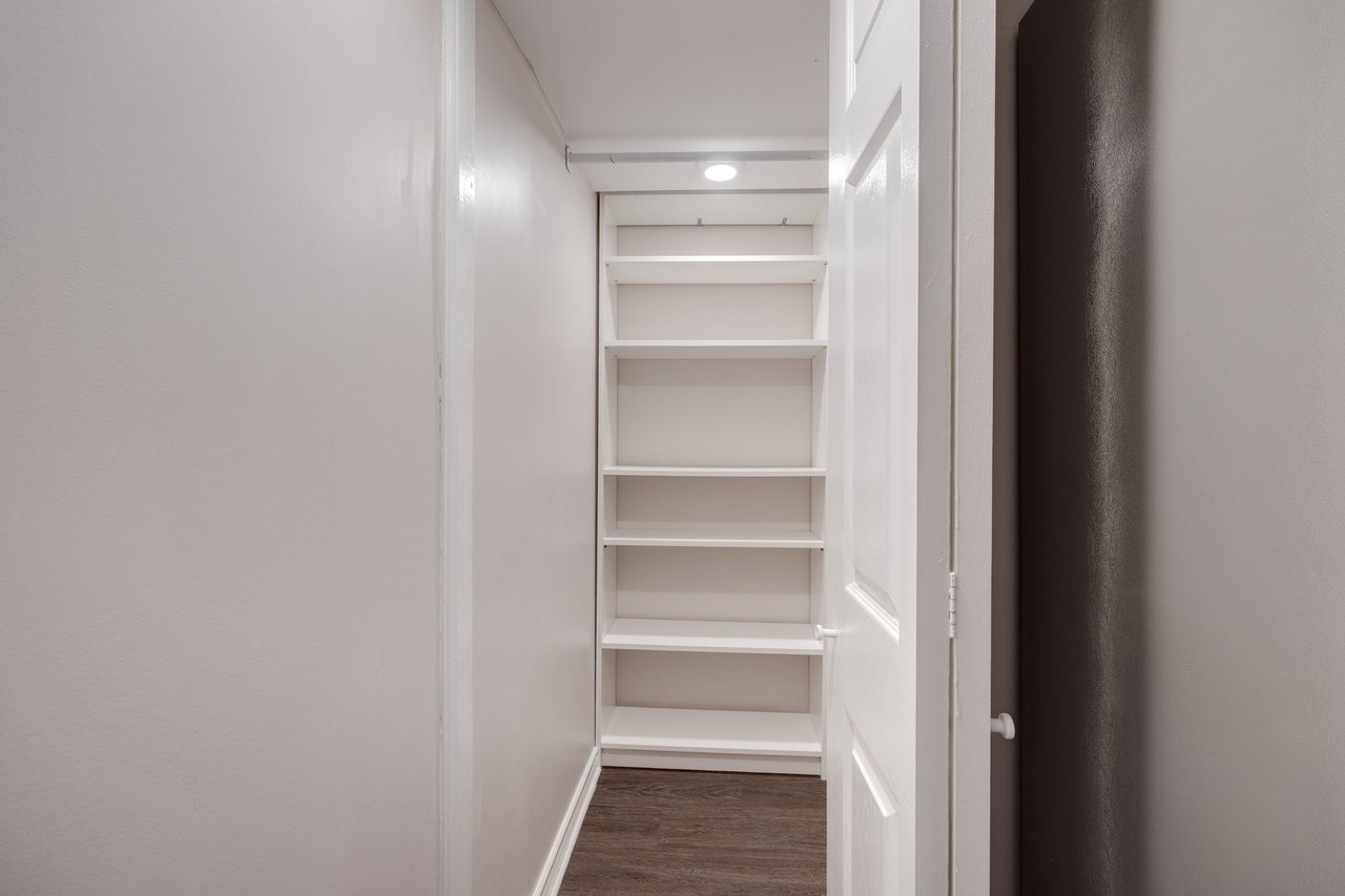 21 Clendenan Ave, Basement