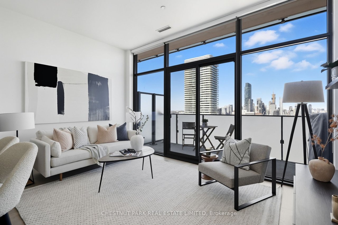 PRESTIGEOUS PENTHOUSE AT 20 LOMBARD