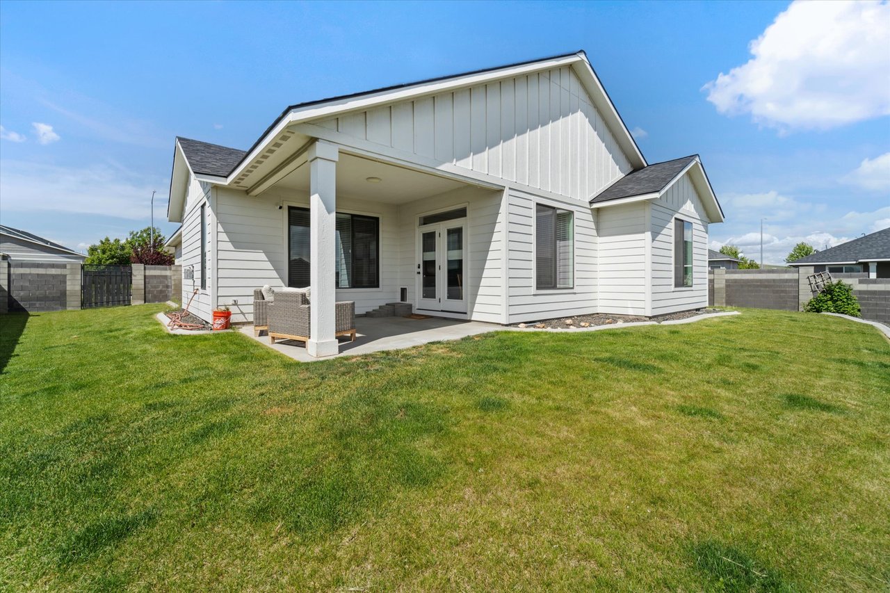 4767 McEwan Dr, Richland