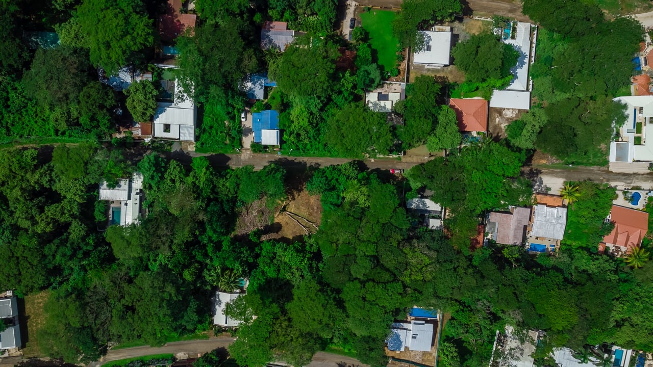 Surfside Lot L16 | Buildable Homesite Near the Beach in Surfside, Playa Potrero