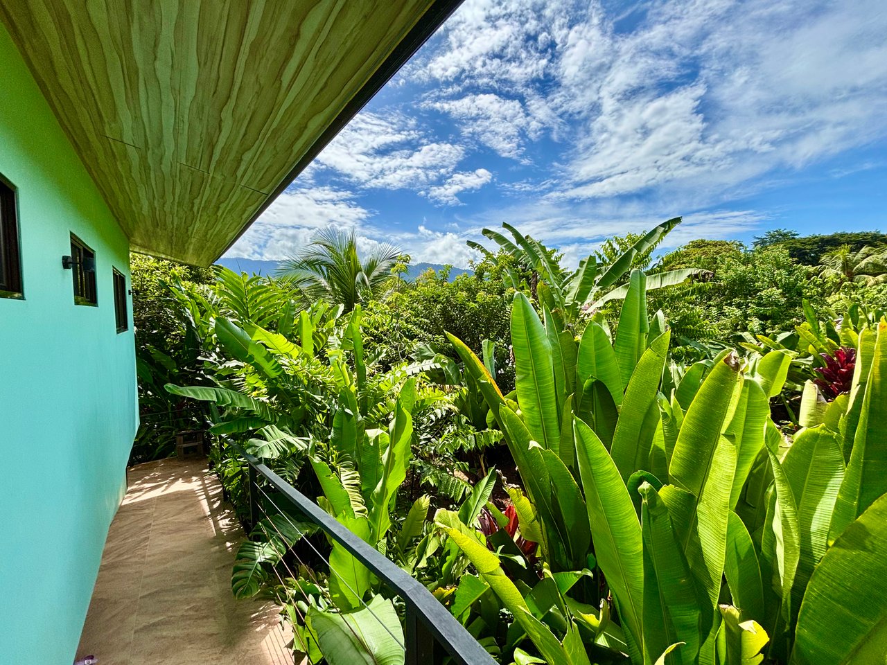 2-Bedroom Gem with Stunning Tropical Landscape in Uvita