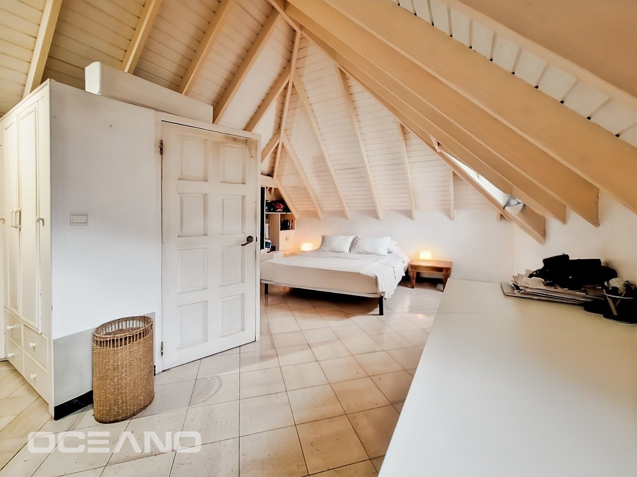 3 bedrooms Townhouse + Studio 