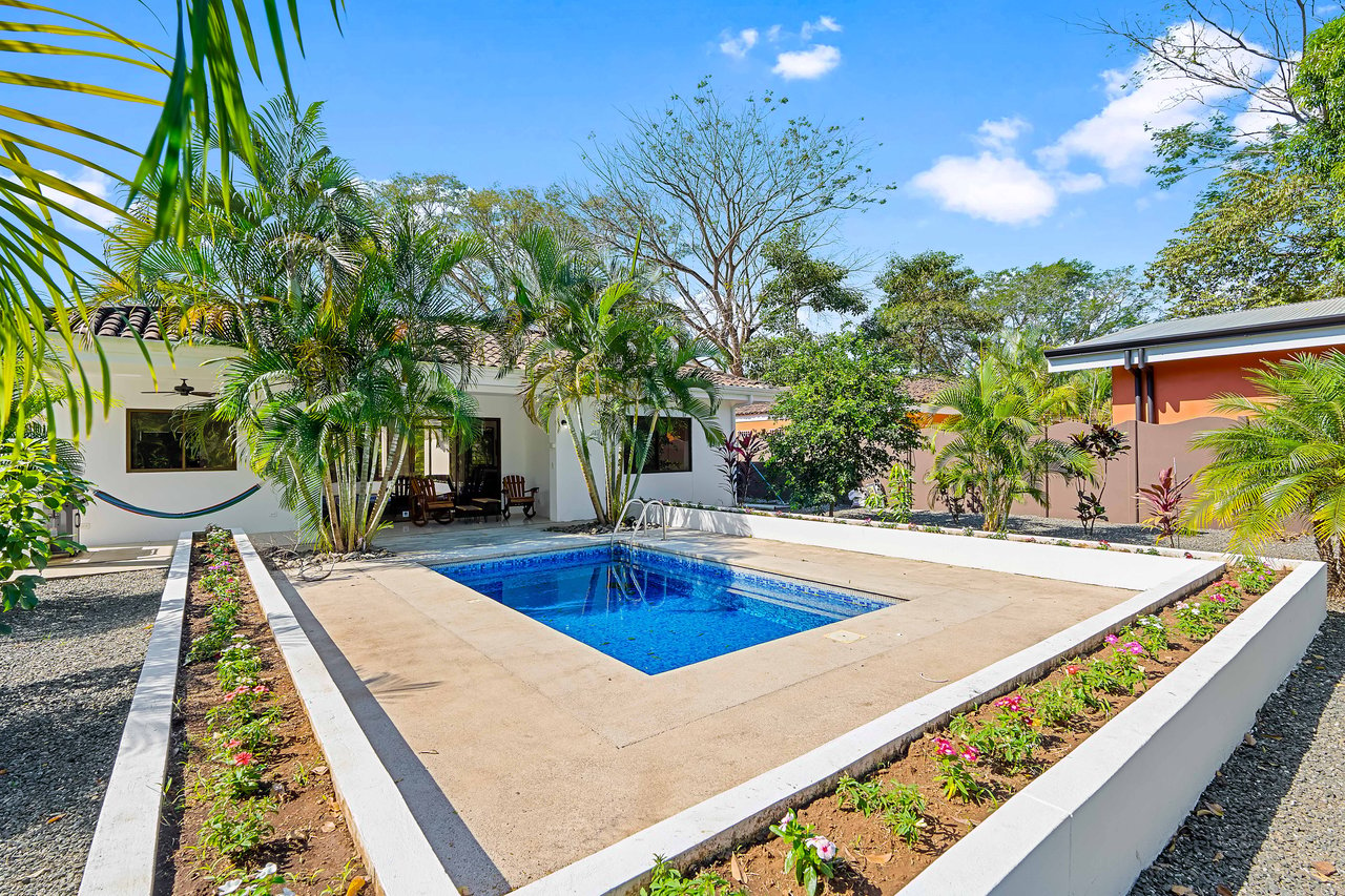 Casa Miel | Stunning 2-Bedroom Home Steps from Playa Potrero's Beaches & Dining.