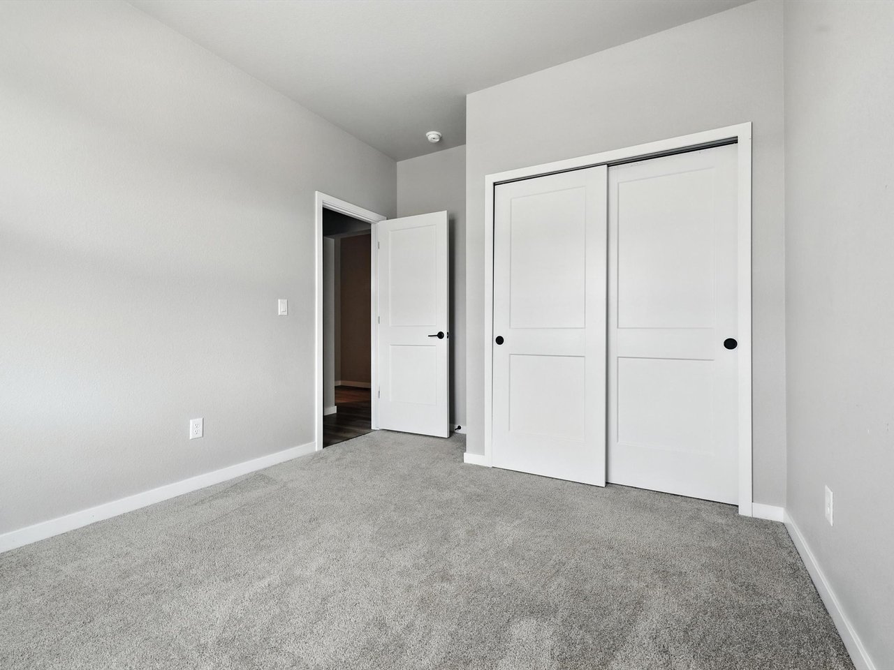 411 Indian Grass Street