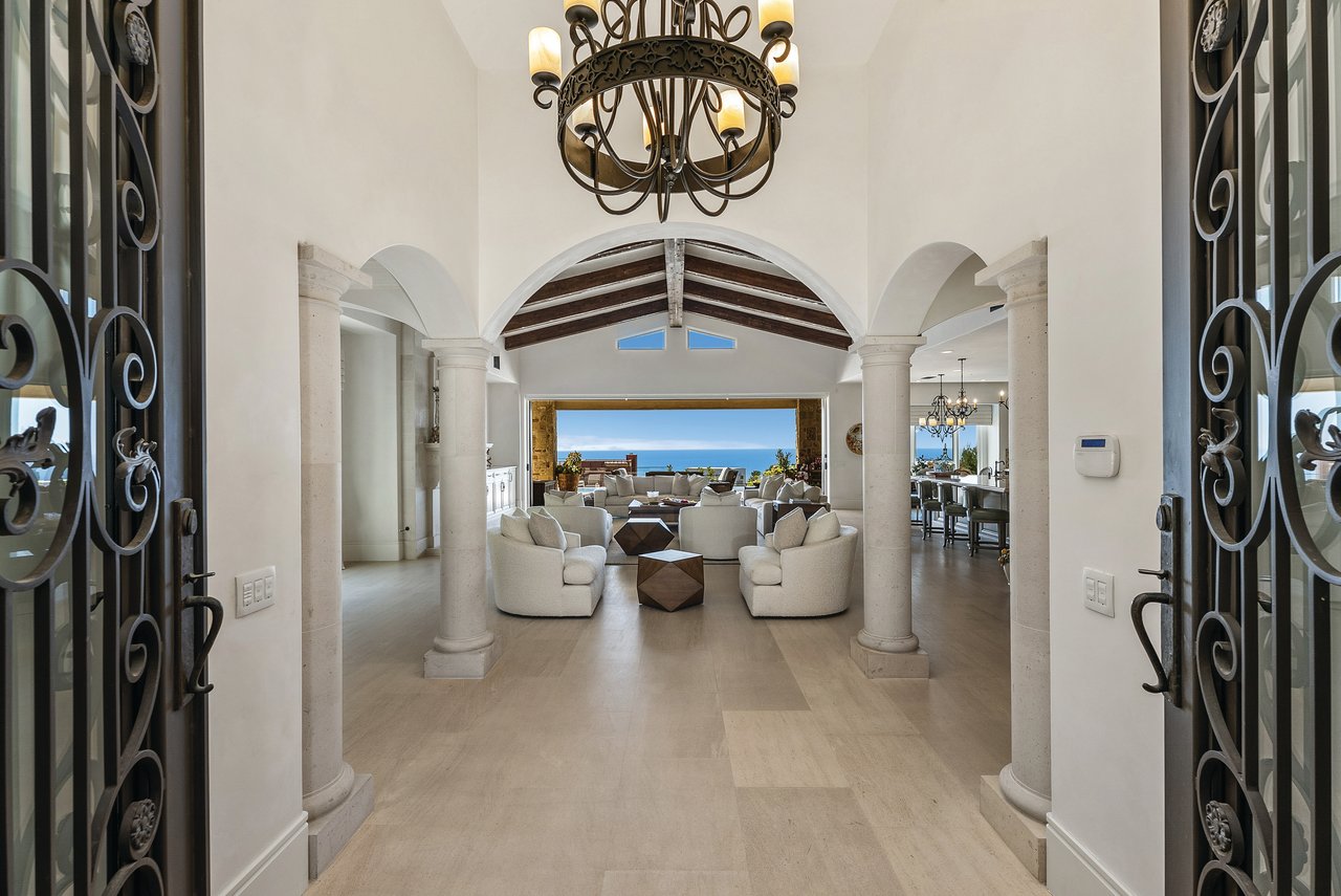 35 Shoreline Drive, Dana Point, CA 92629