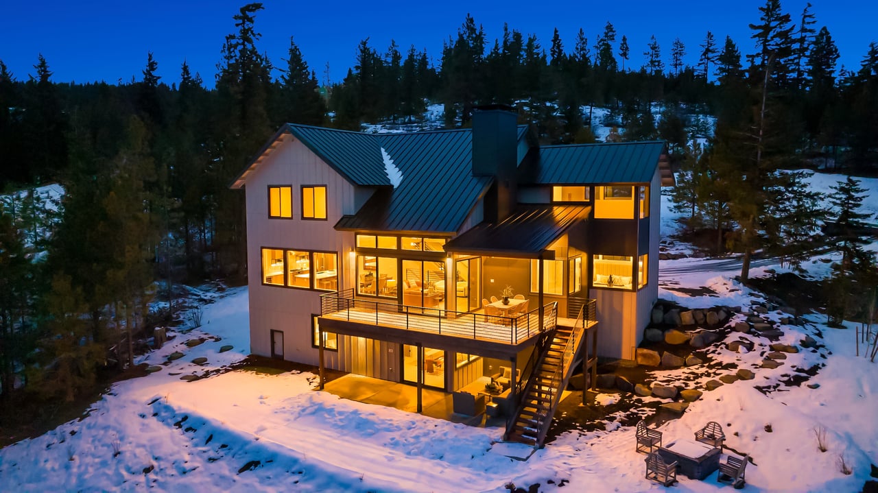 2241 Forest Ridge Drive