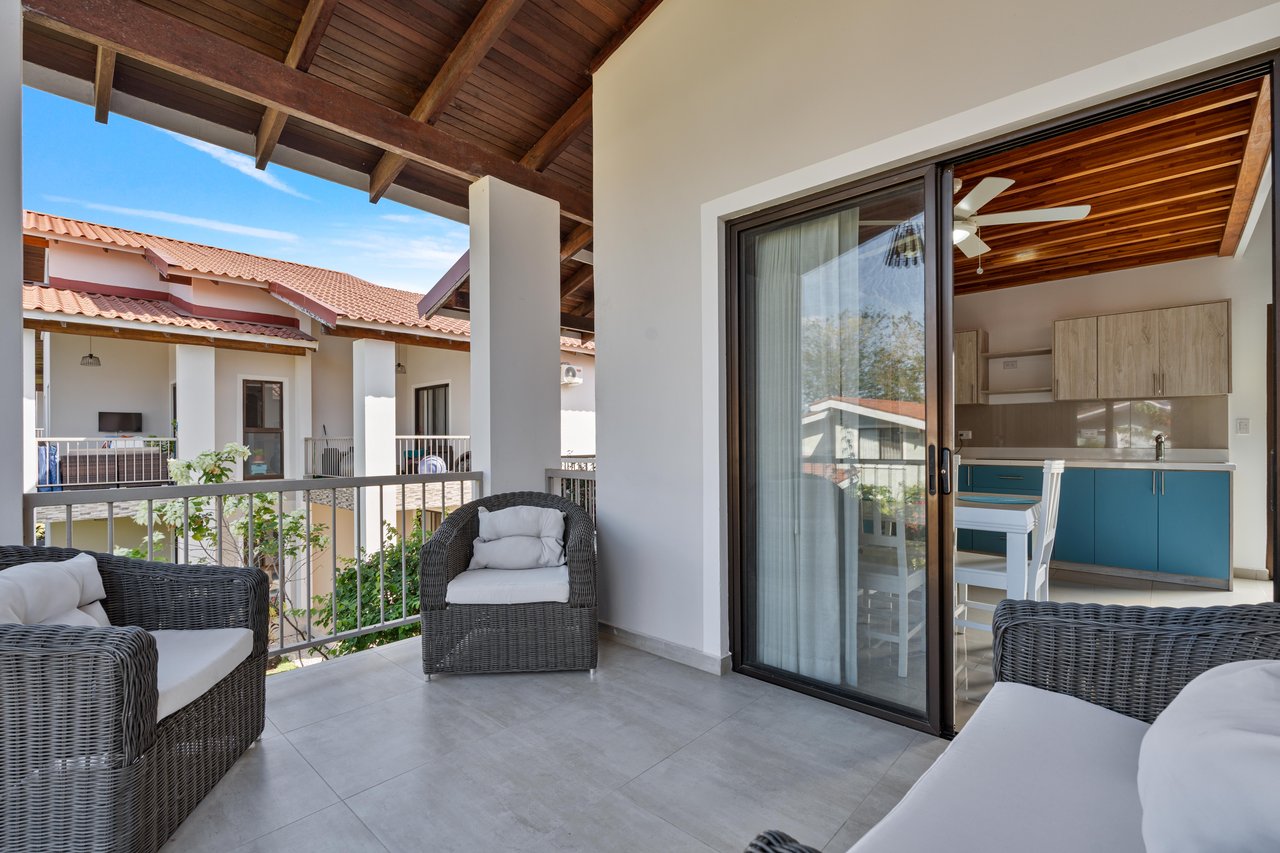 Condominio Villagio Parque del Lago Palma 21-1 | New two bedroom condo plus mezanine