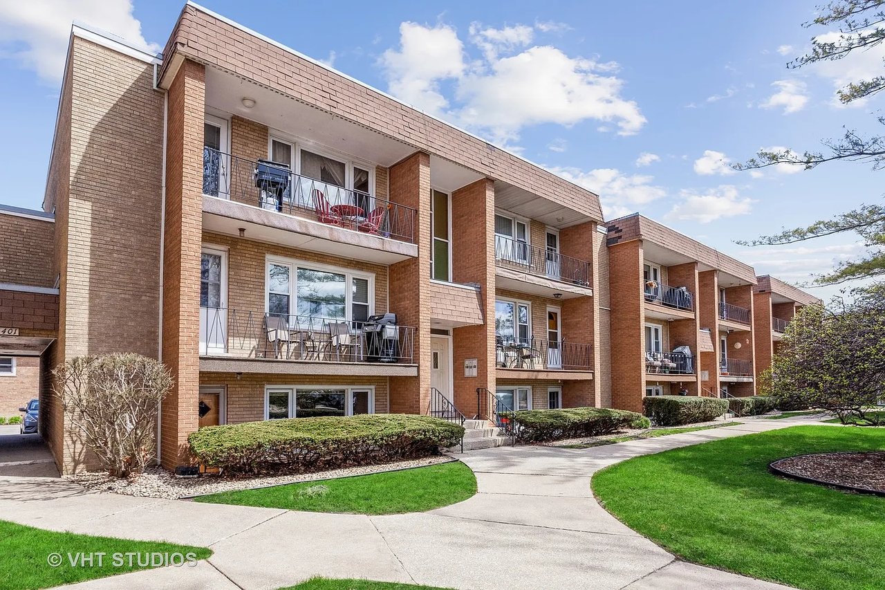 6407 S Oak Park Ave APT 1E