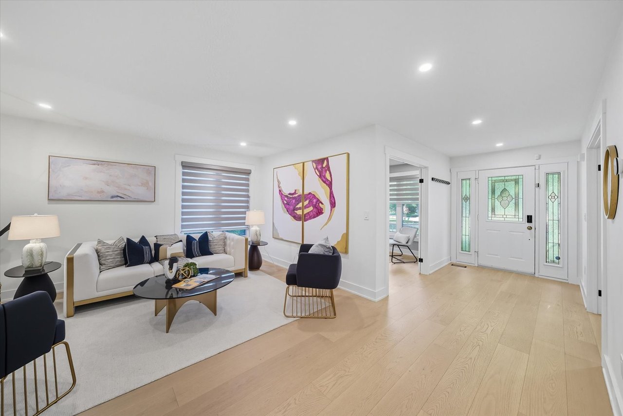 11 Avondale Cres 