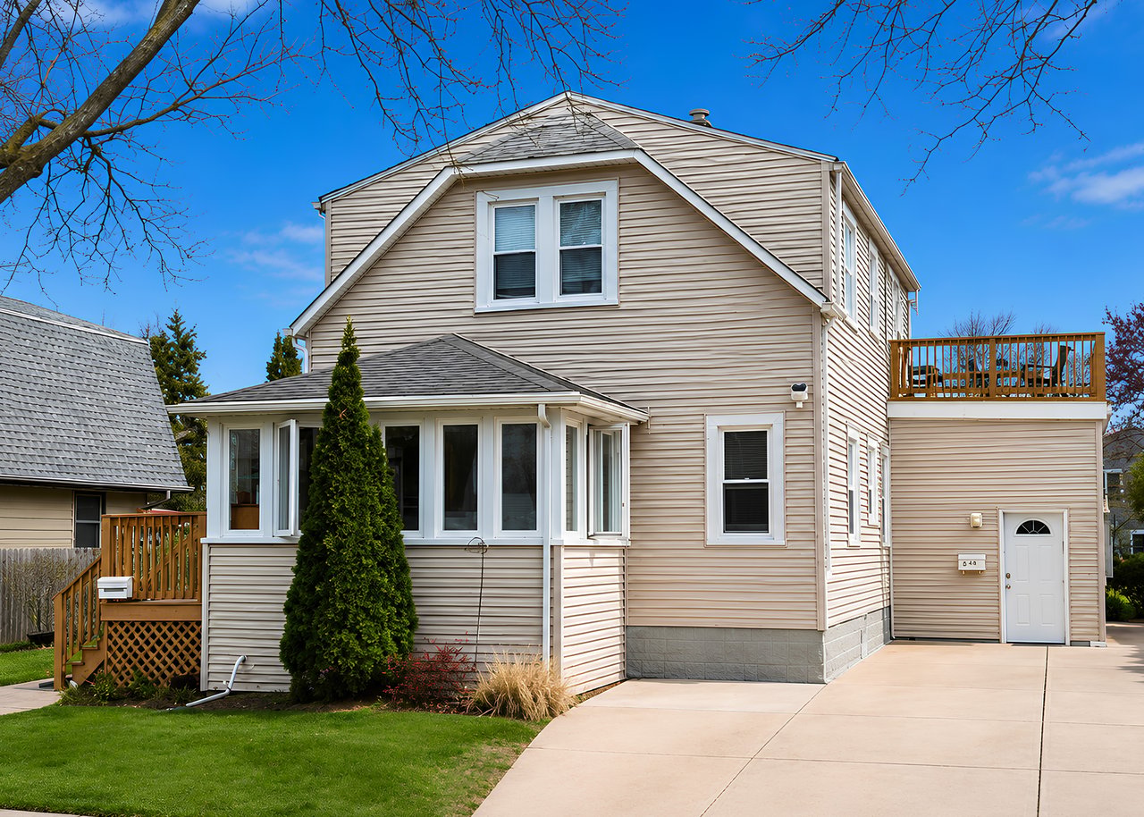 548 Prairie Avenue