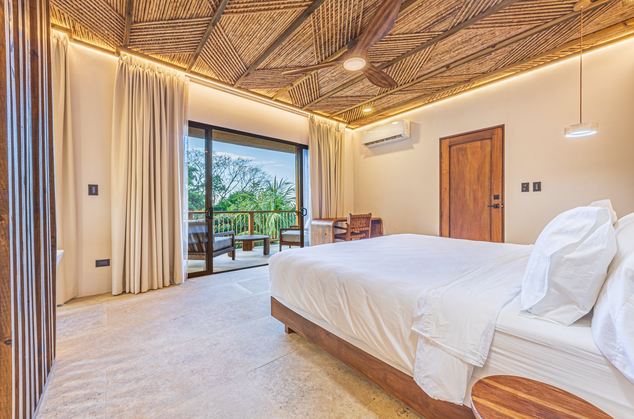 Luxury Hotel Boutique with Ocean Views | Walking distance to the beach | 13.2 Acres