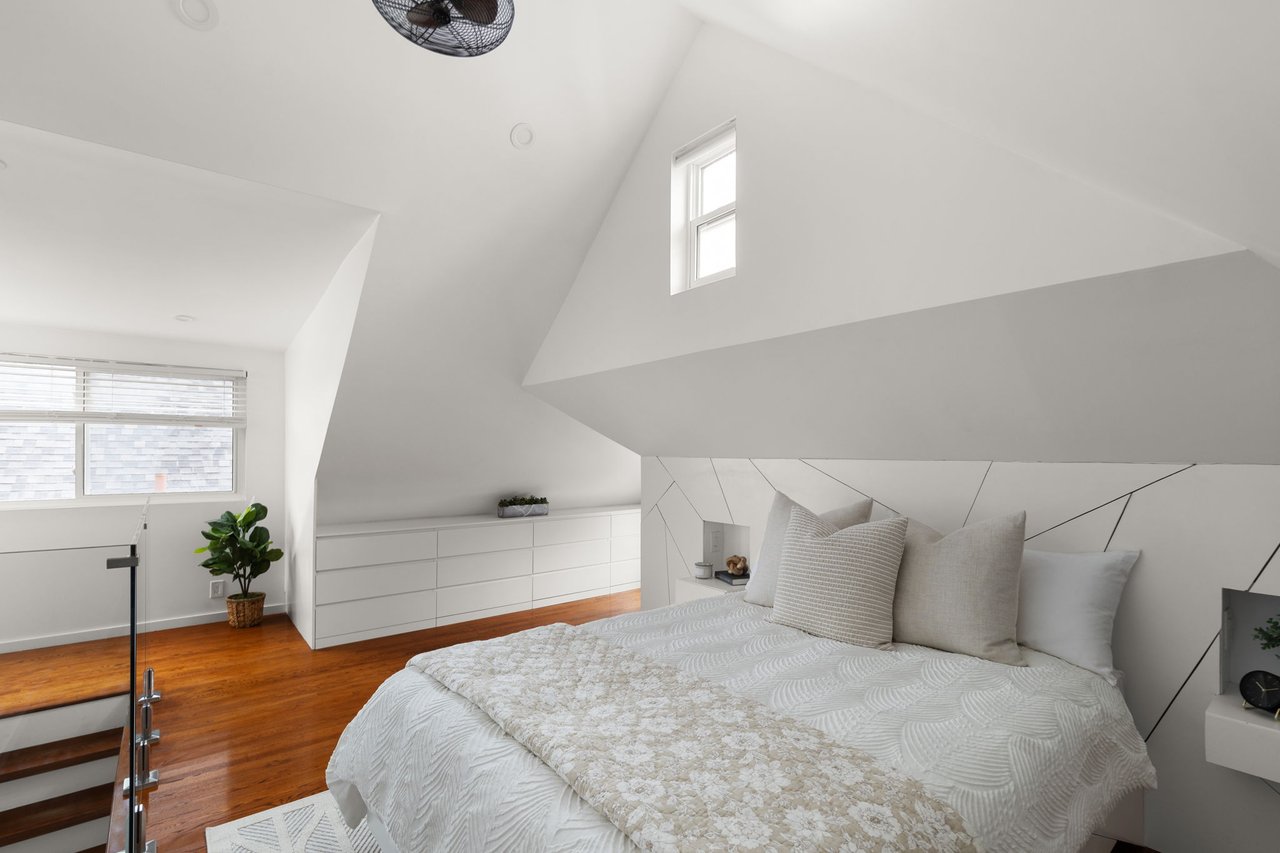 36 Sophia Street West, Barrie