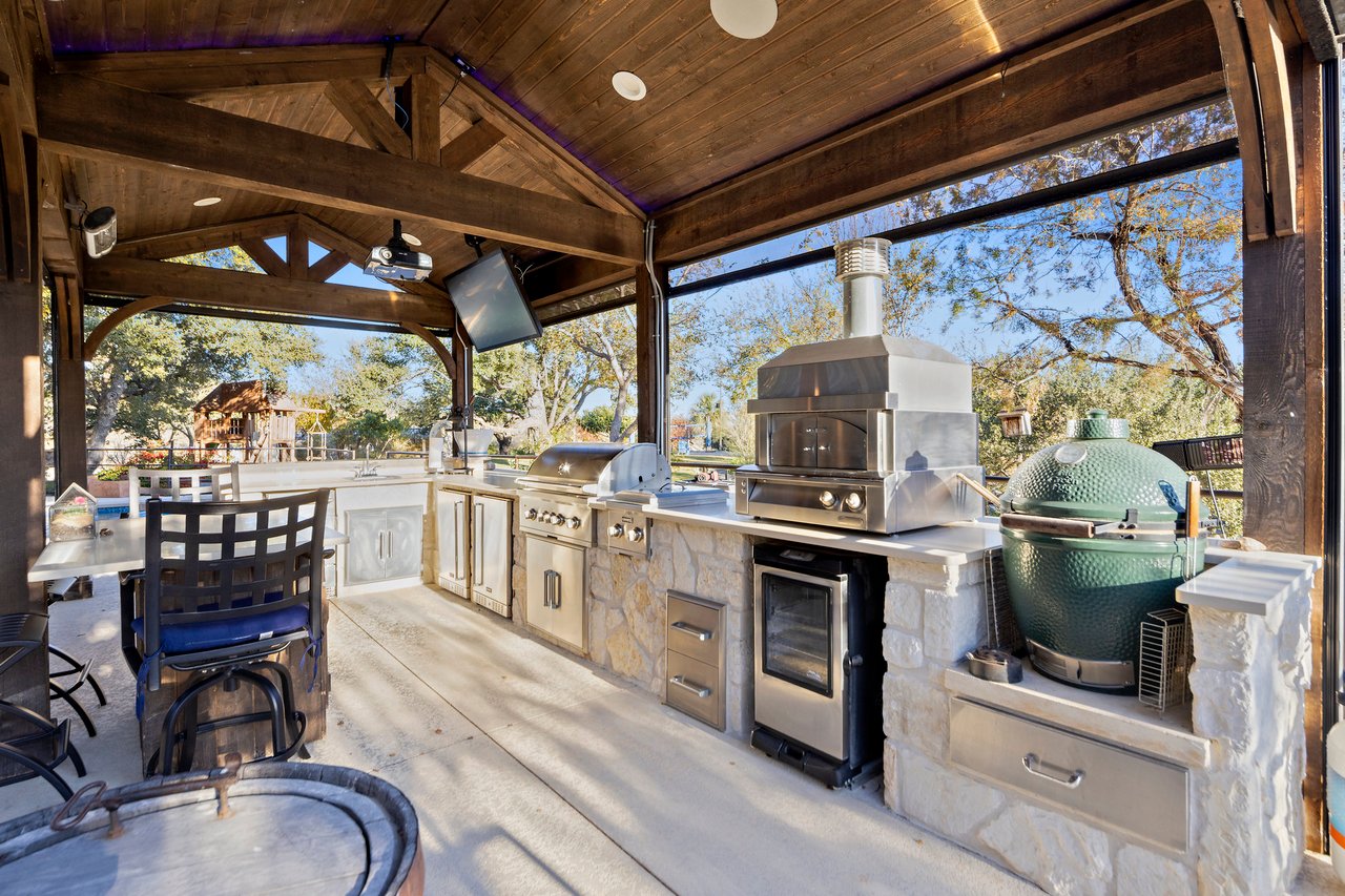 1450 Los Escondidos ST