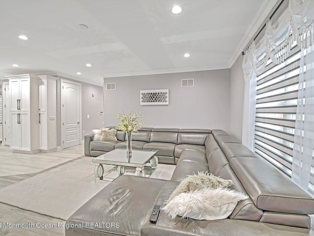 11 Gordons Corner Road