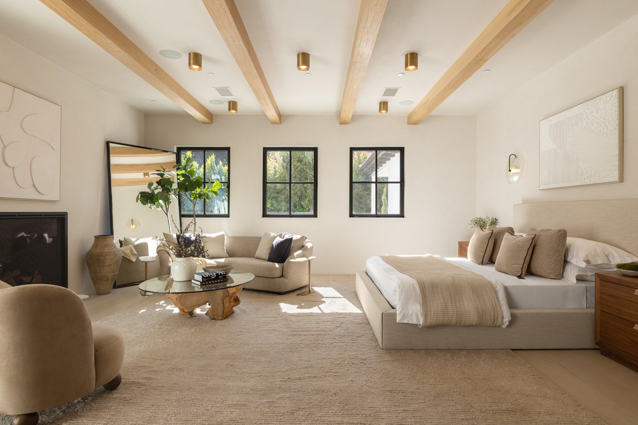 966 Stone Canyon Rd, Bel Air