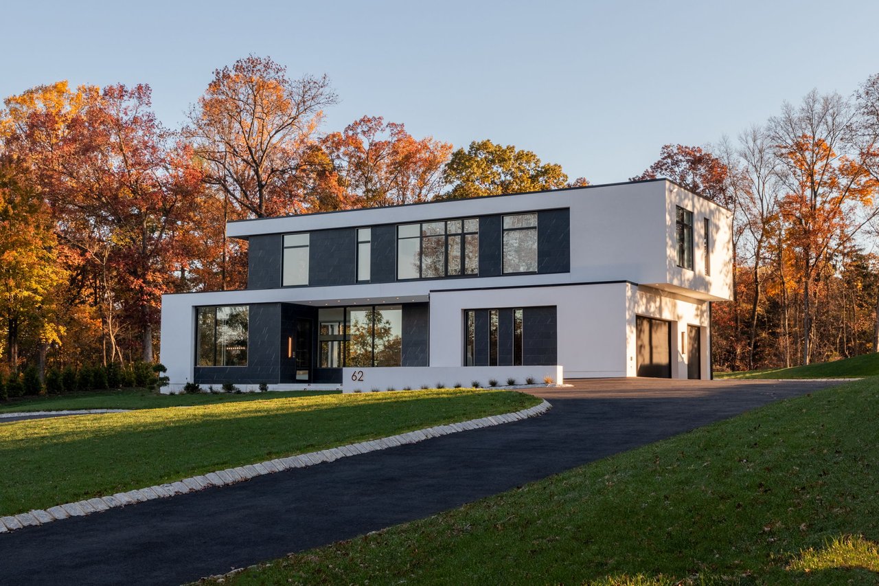 62 Geiger Ln Warren, NJ 07059
