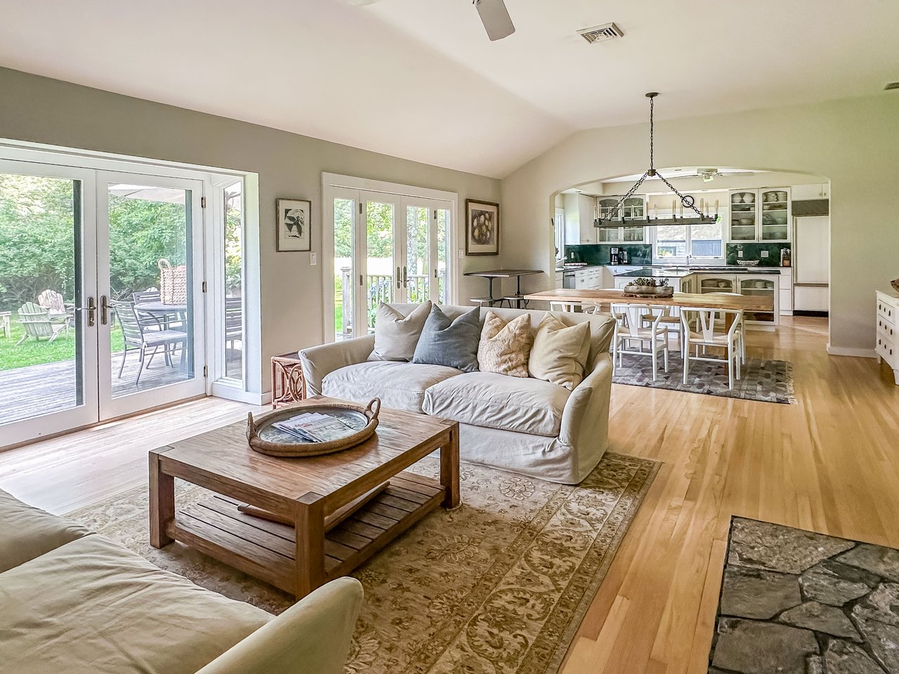 31 Josiah Sachem Way