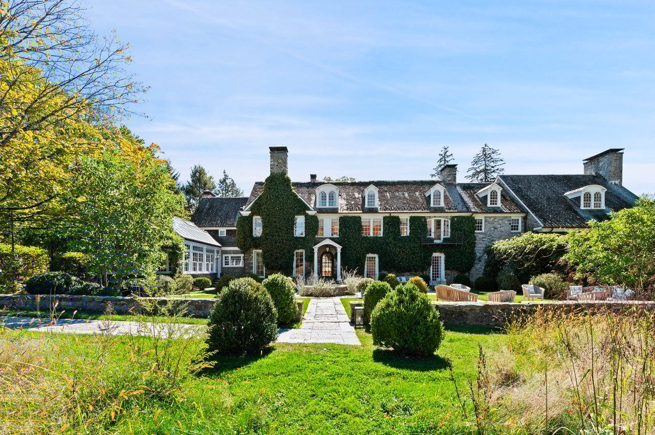 Brook Hollow Farm