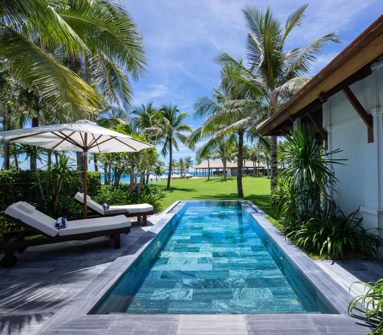 Concierge-Level Contract-to-Close Process