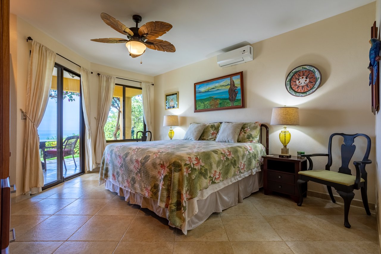Private Luxury Villa with Whale Tail Ocean View Close to Downtown Uvita