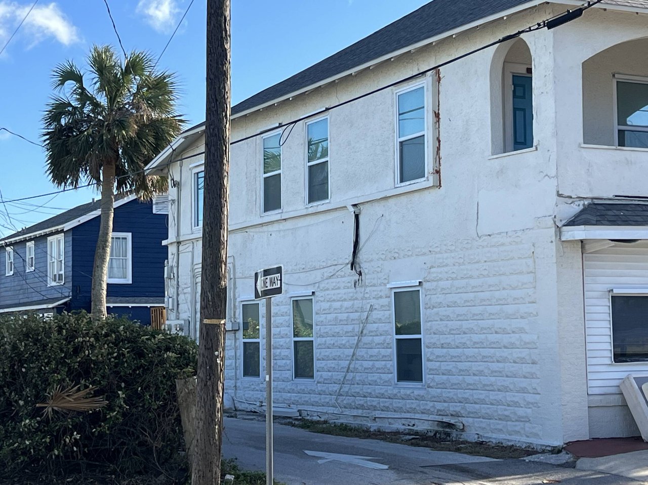706 Harvey Ave