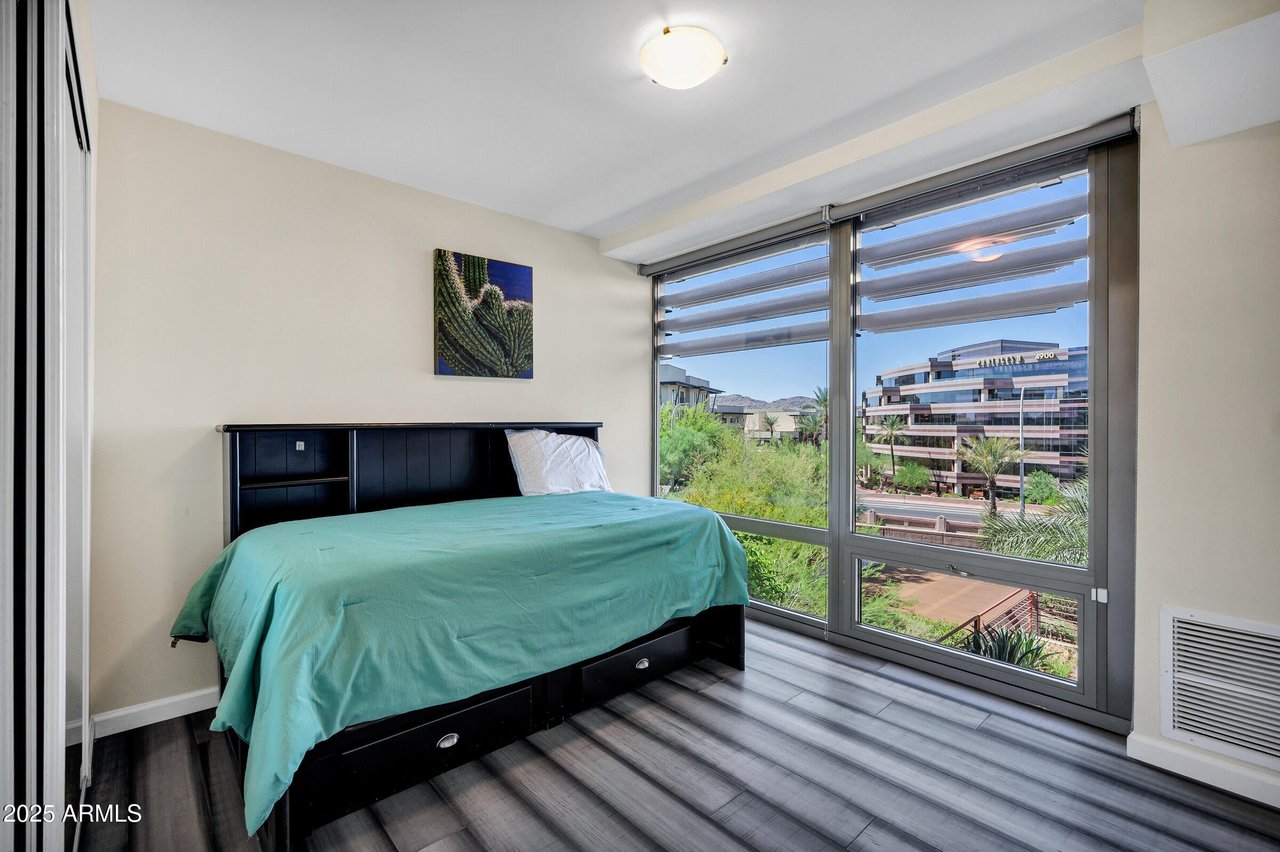 7141 E Rancho Vista Dr, #4005