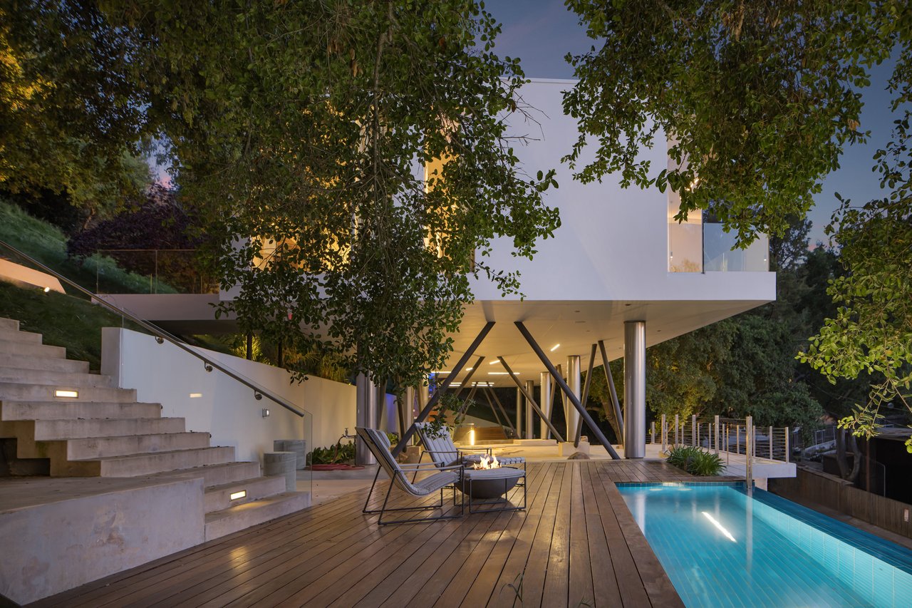 9727 Oak Pass Rd, beverly hills