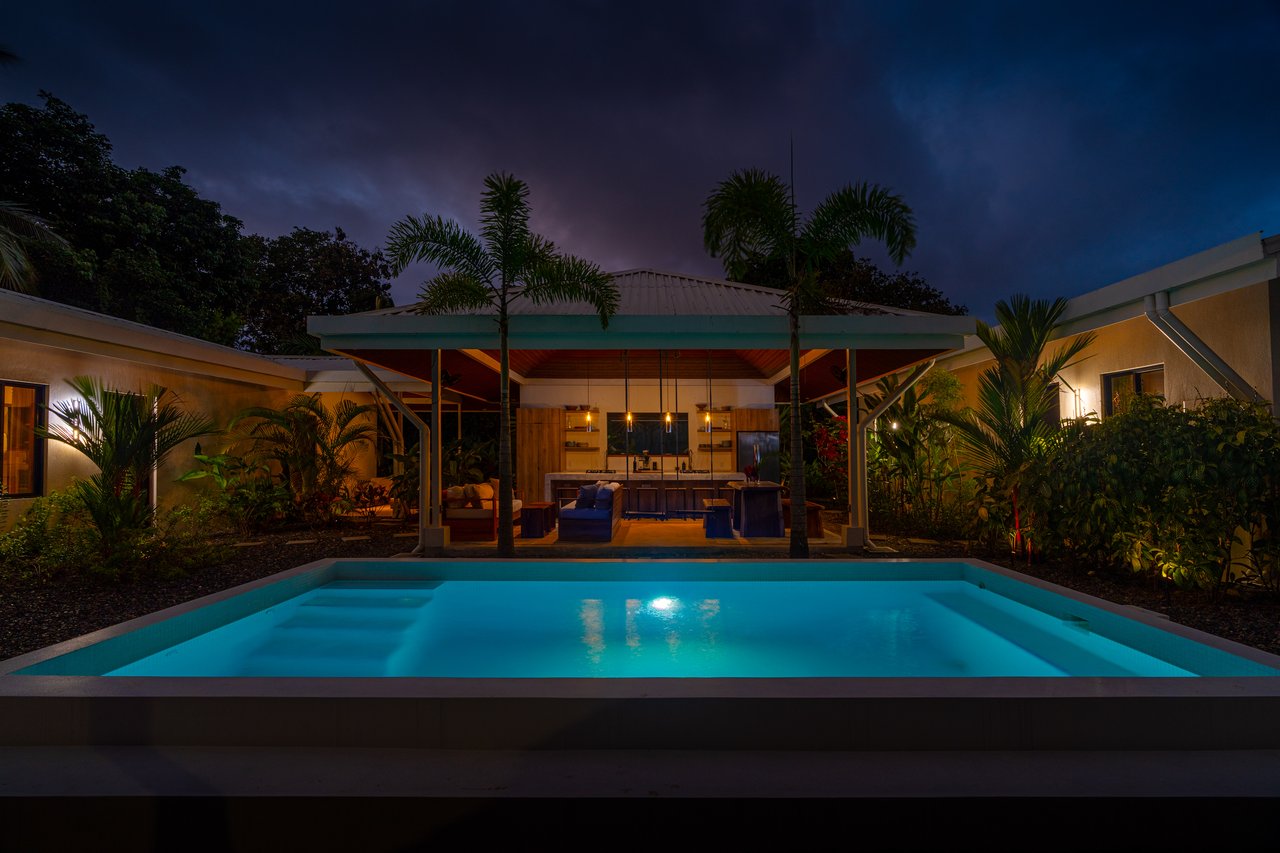 Income Ready Boutique Investment near Whale's Tail Beach