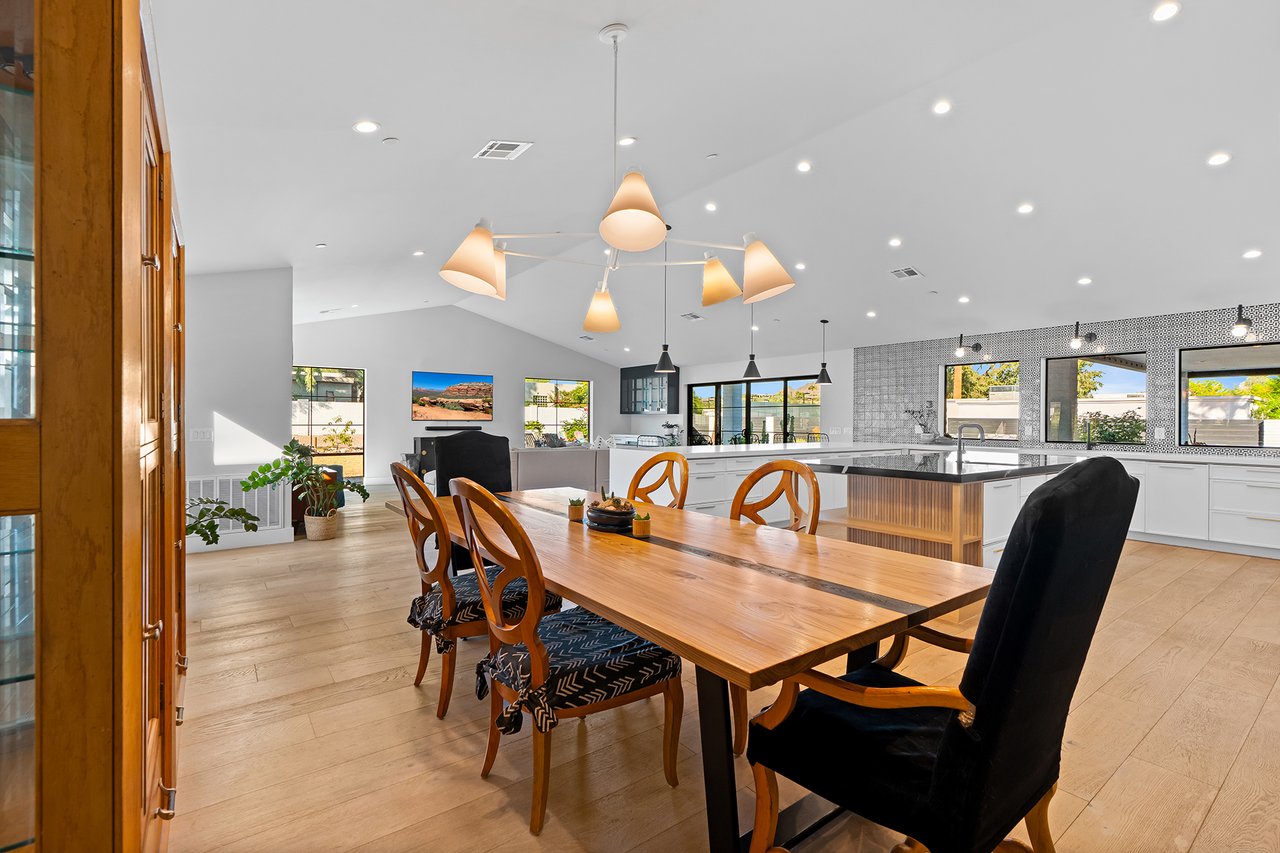 3842 E SAN MIGUEL Avenue, Paradise Valley