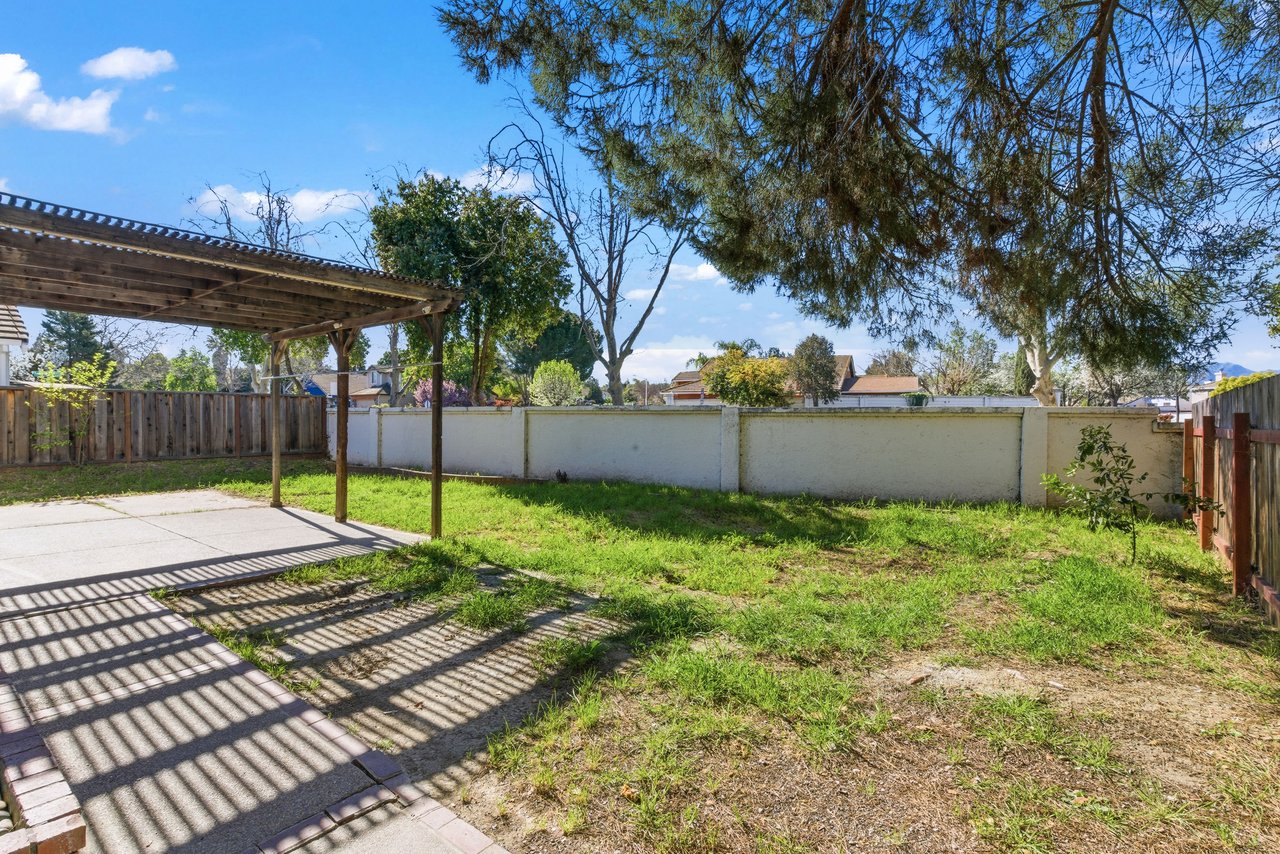 1505 Barkley Mountain Way