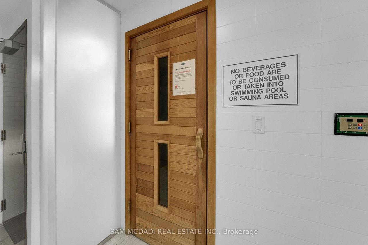 BROOKERS LANE LUXURY PENTHOUSE