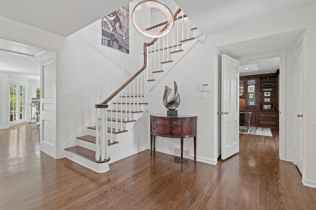 345 Woodridge Road