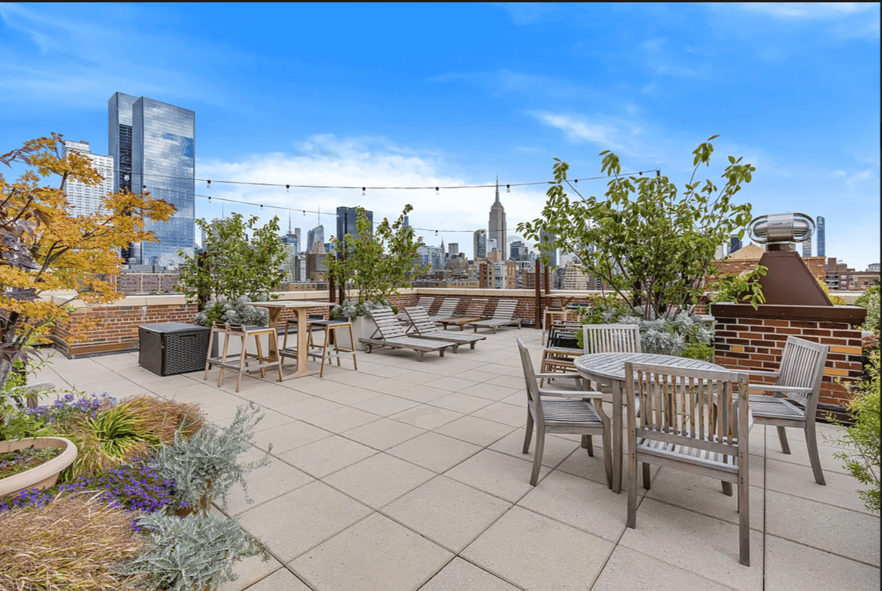 470 West 24th Street, New York, NY 10011