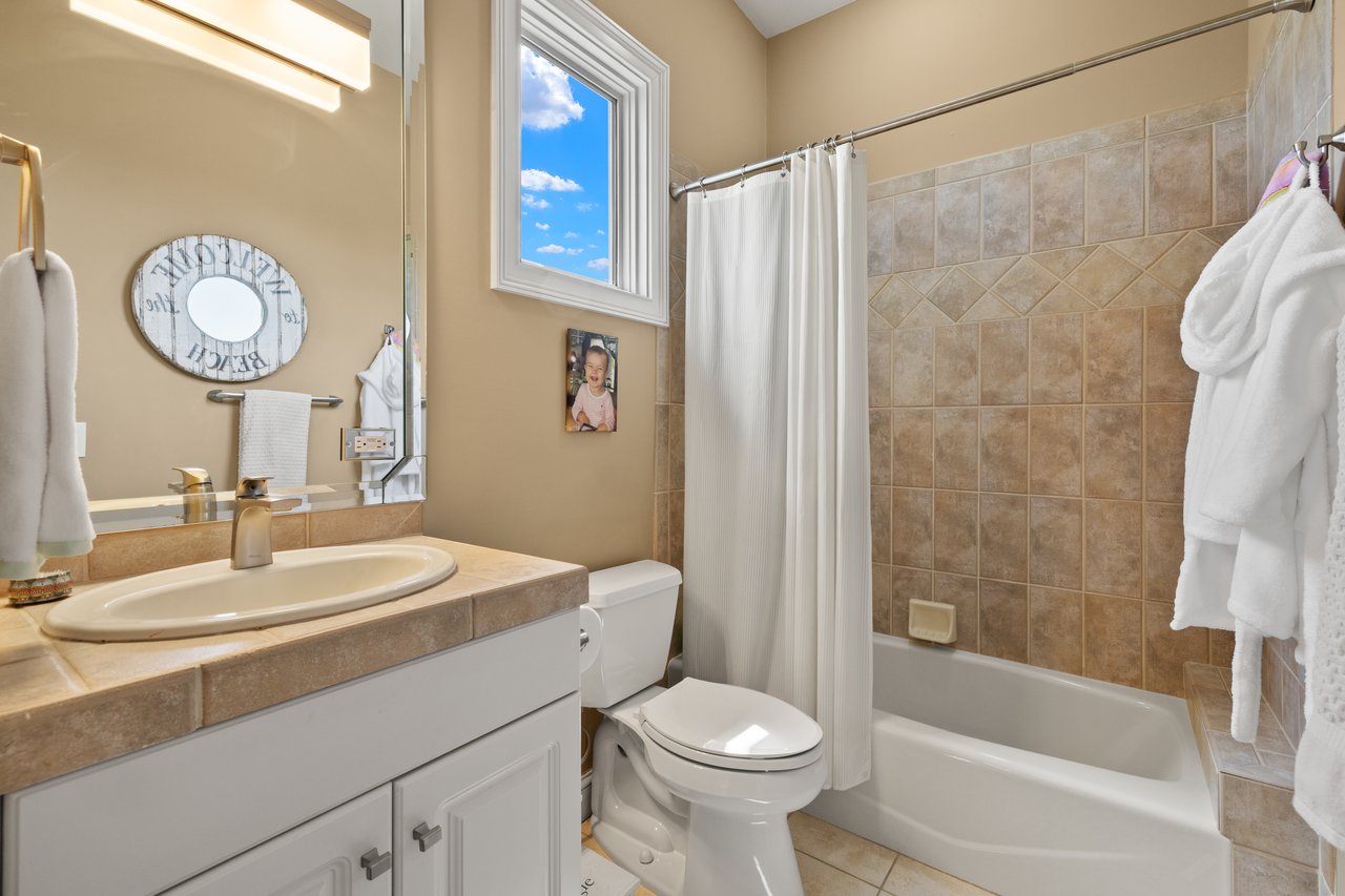 15411 Catalpa Cove LN