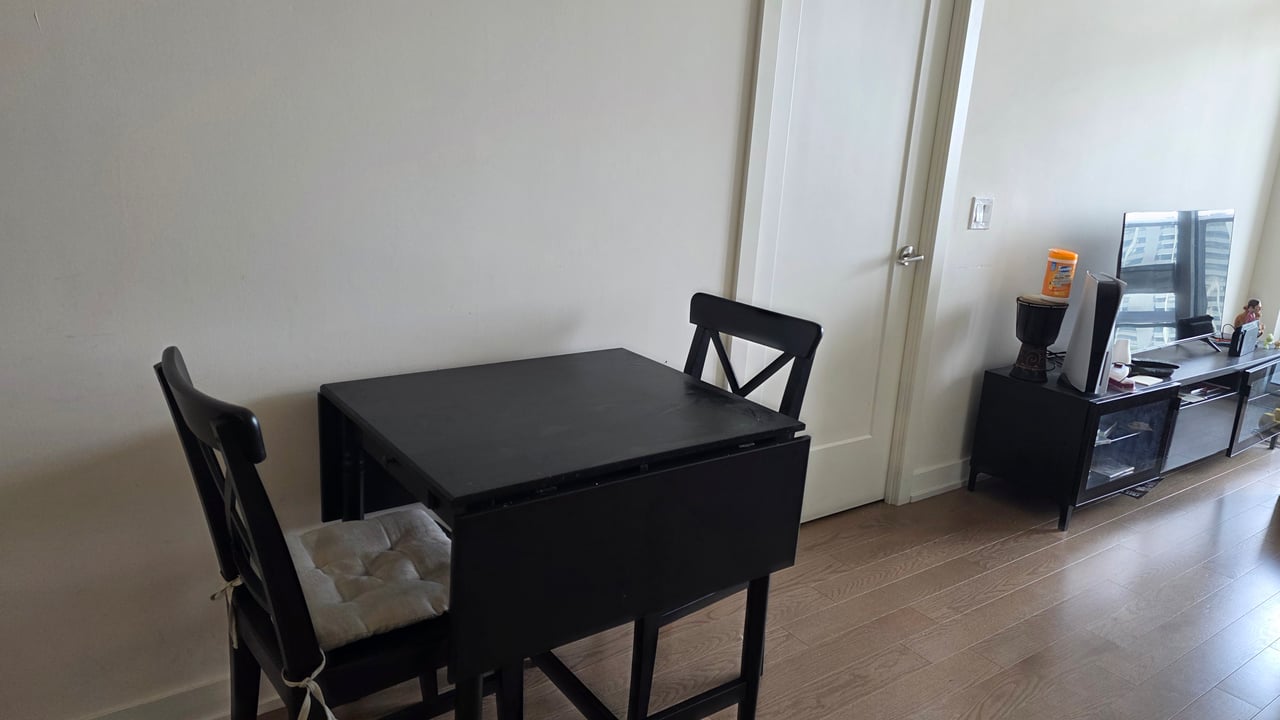 330 Richmond Street W Unit: 2312