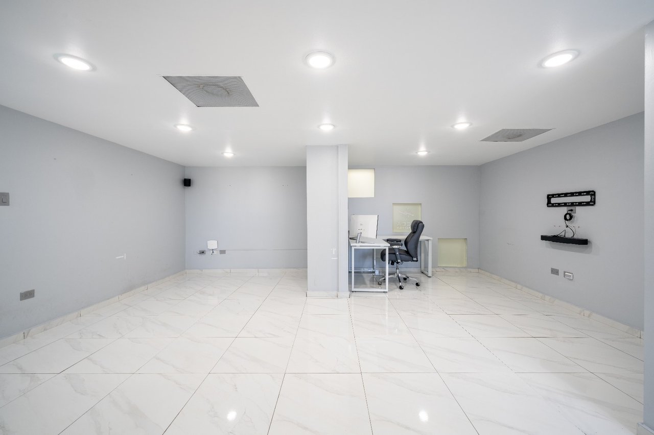 Office Space, VIG Tower, Santurce, PR 00907
