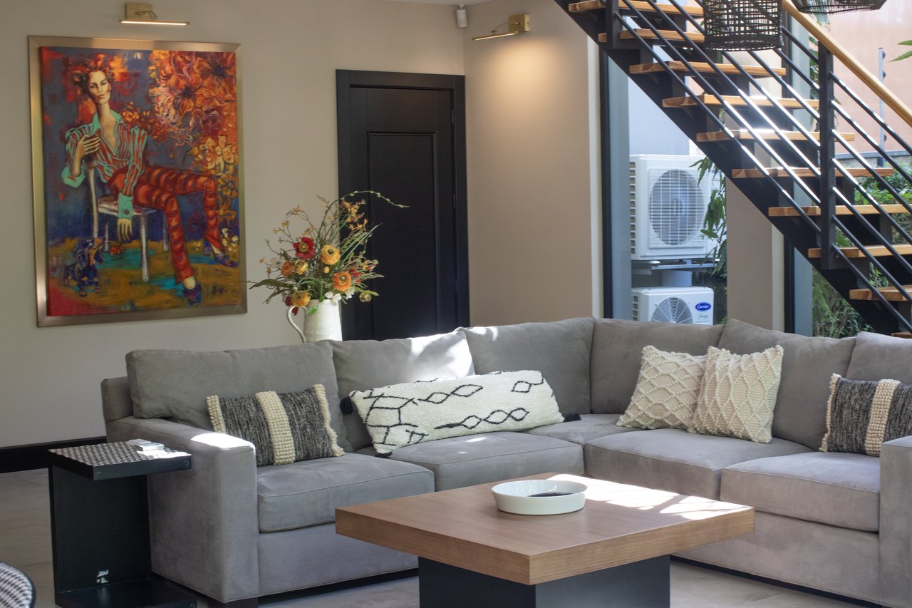 Casa Shangri-La: Modern Loft-Style Luxury in Playa Potrero!