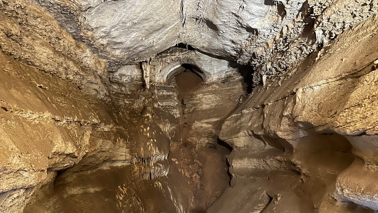 Exploring Cave of the Winds: Colorado’s Underground Adventure