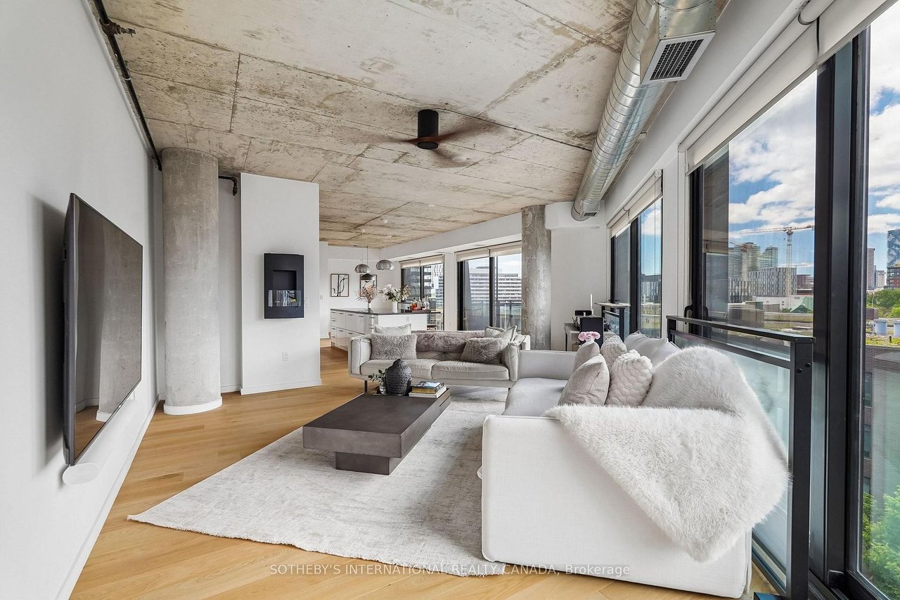 PENTHOUSE LOFT LIVING