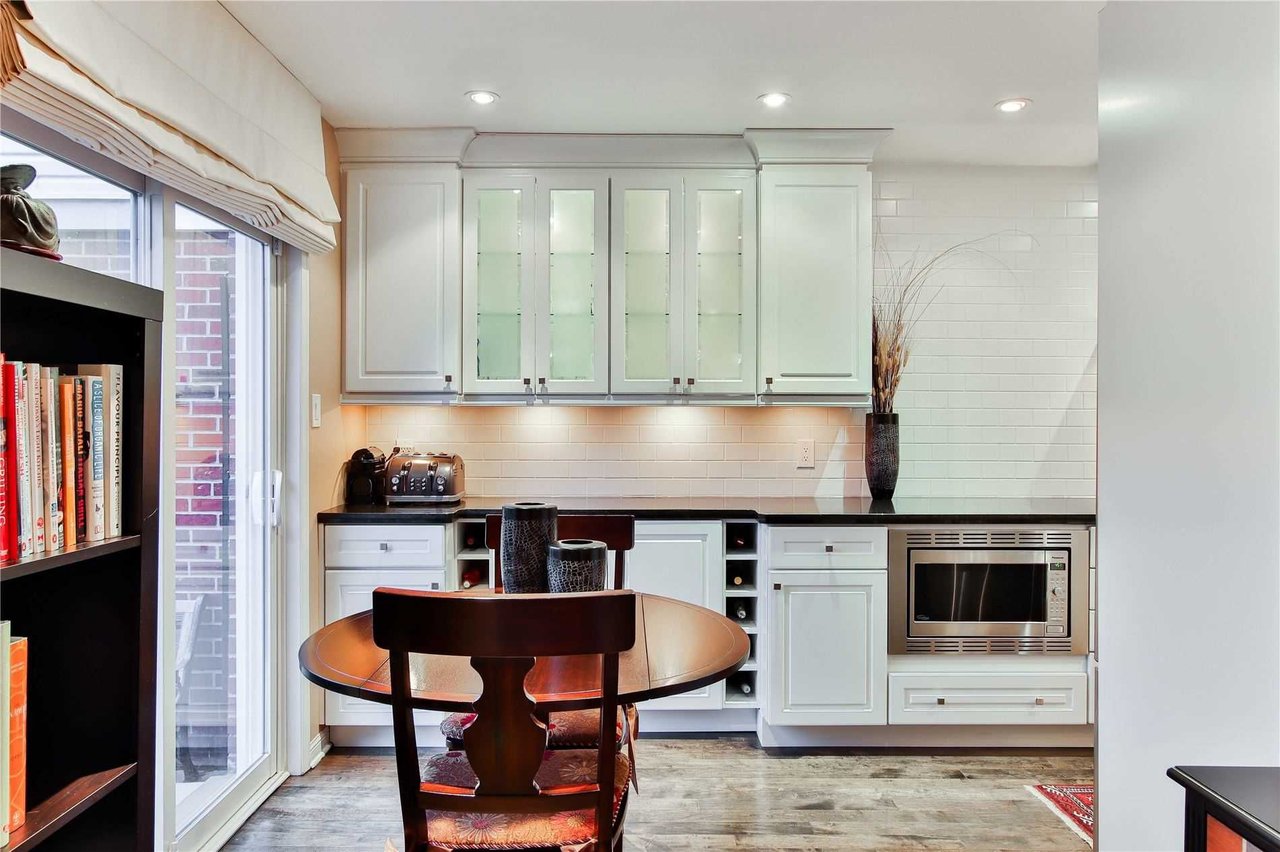 93 Confederation Way