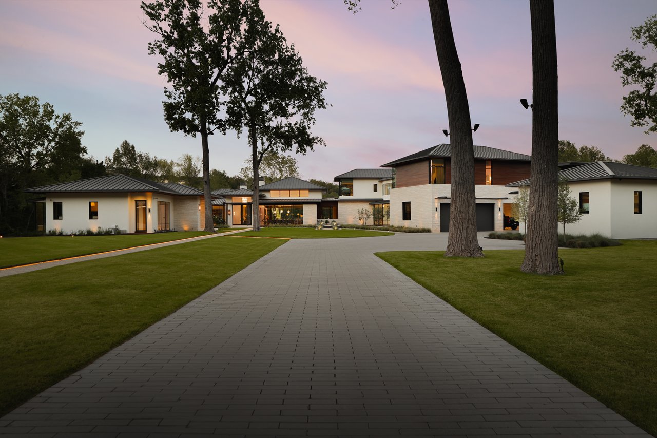 1430 Rockcliff Road