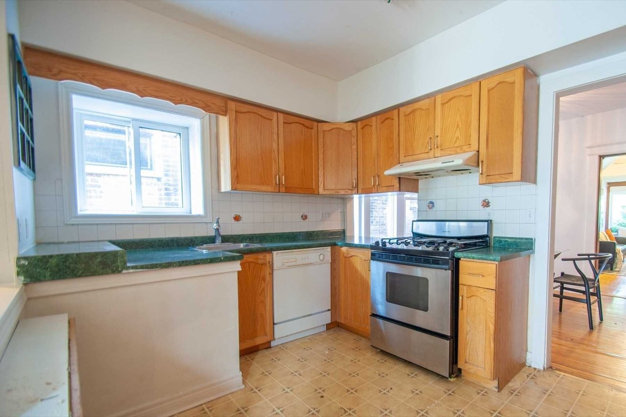 31 Brookmount Rd
