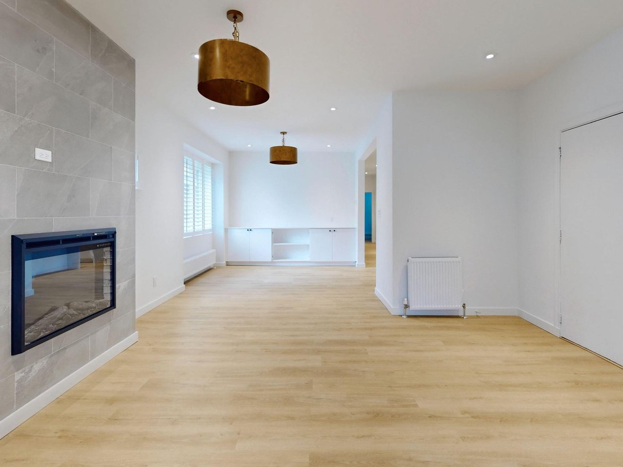 17 Humewood Dr Suite 2